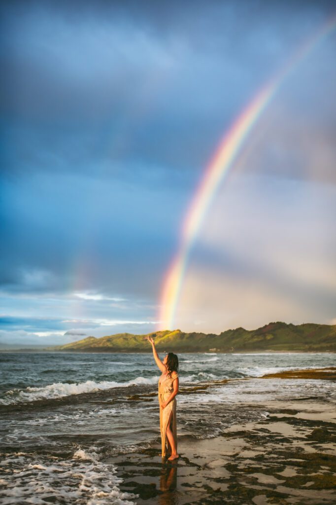 Kauaʻi boudoir photography in natural light

